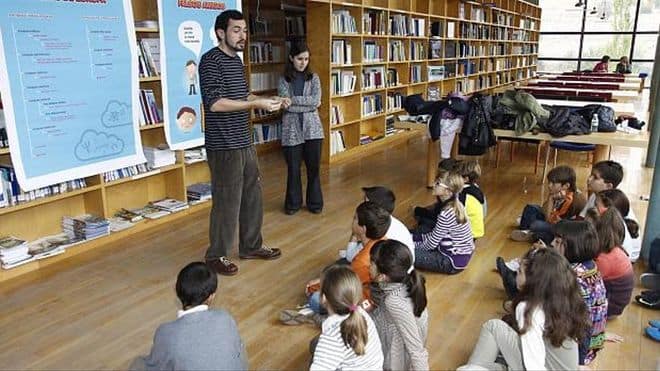 Un momento de taller en la Fundación Rei Afonso. (Foto: David Rodriguez)