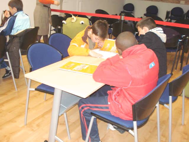 Trabajando en grupo en Alcalá.